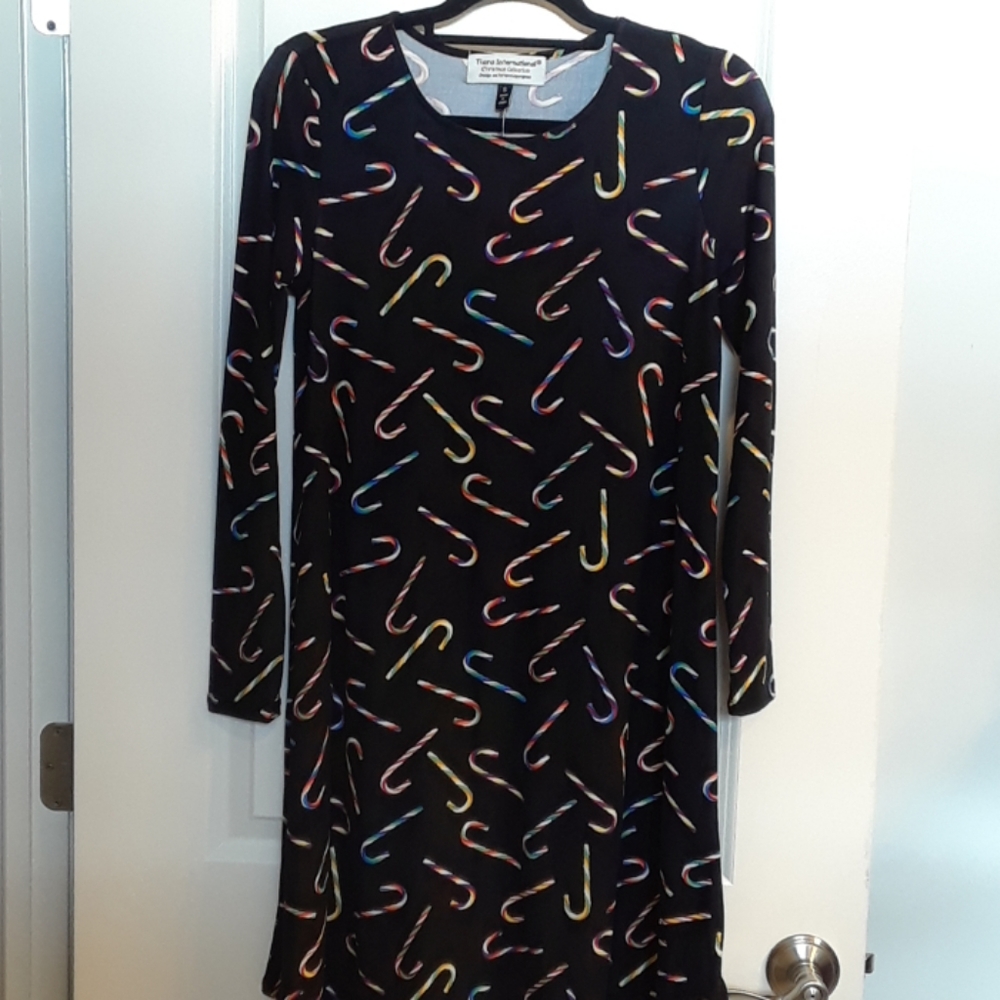 Tiara International Christmas Collection Dress